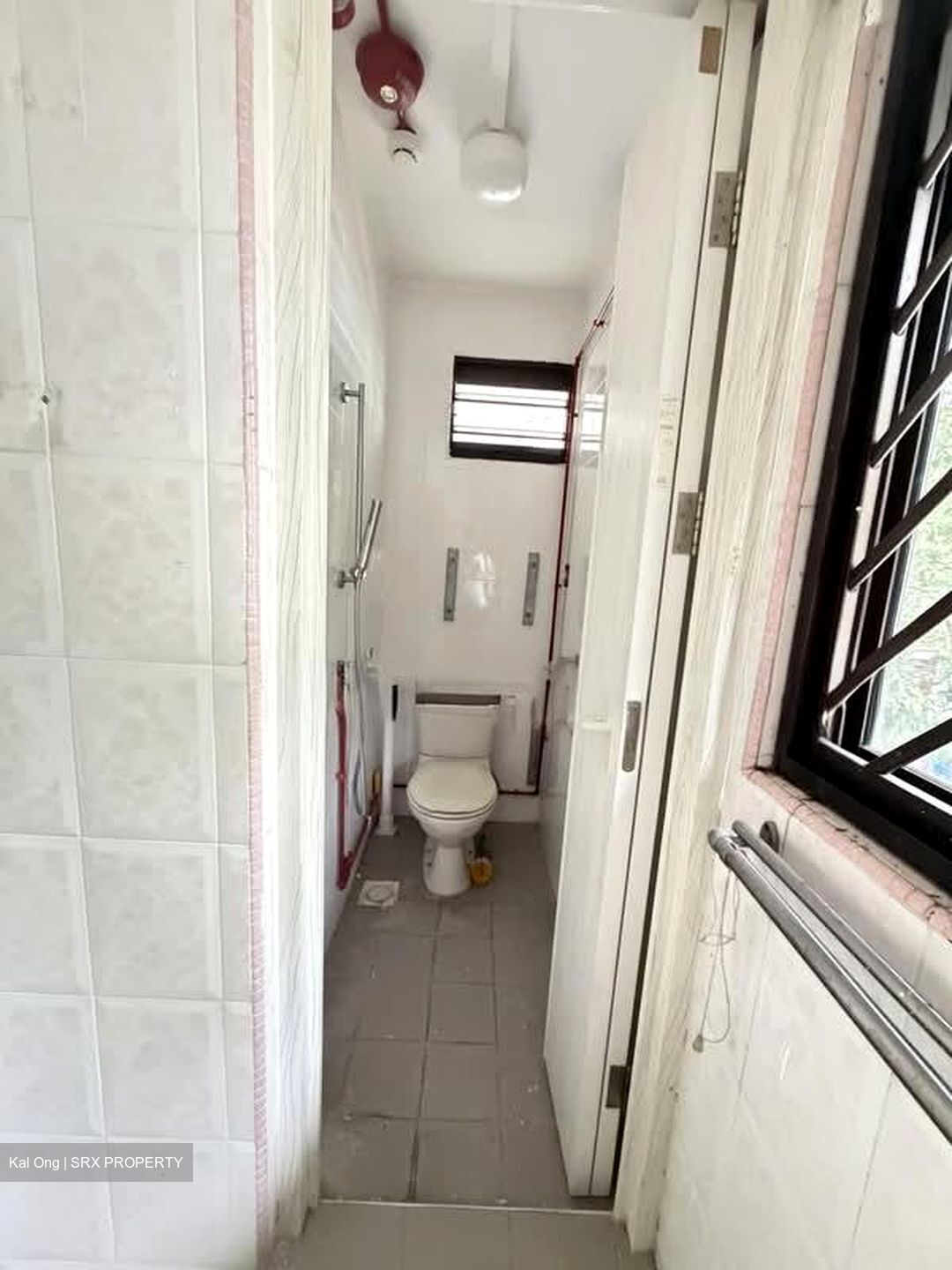 New Upper Changi Road (D16), Shop House #568053691